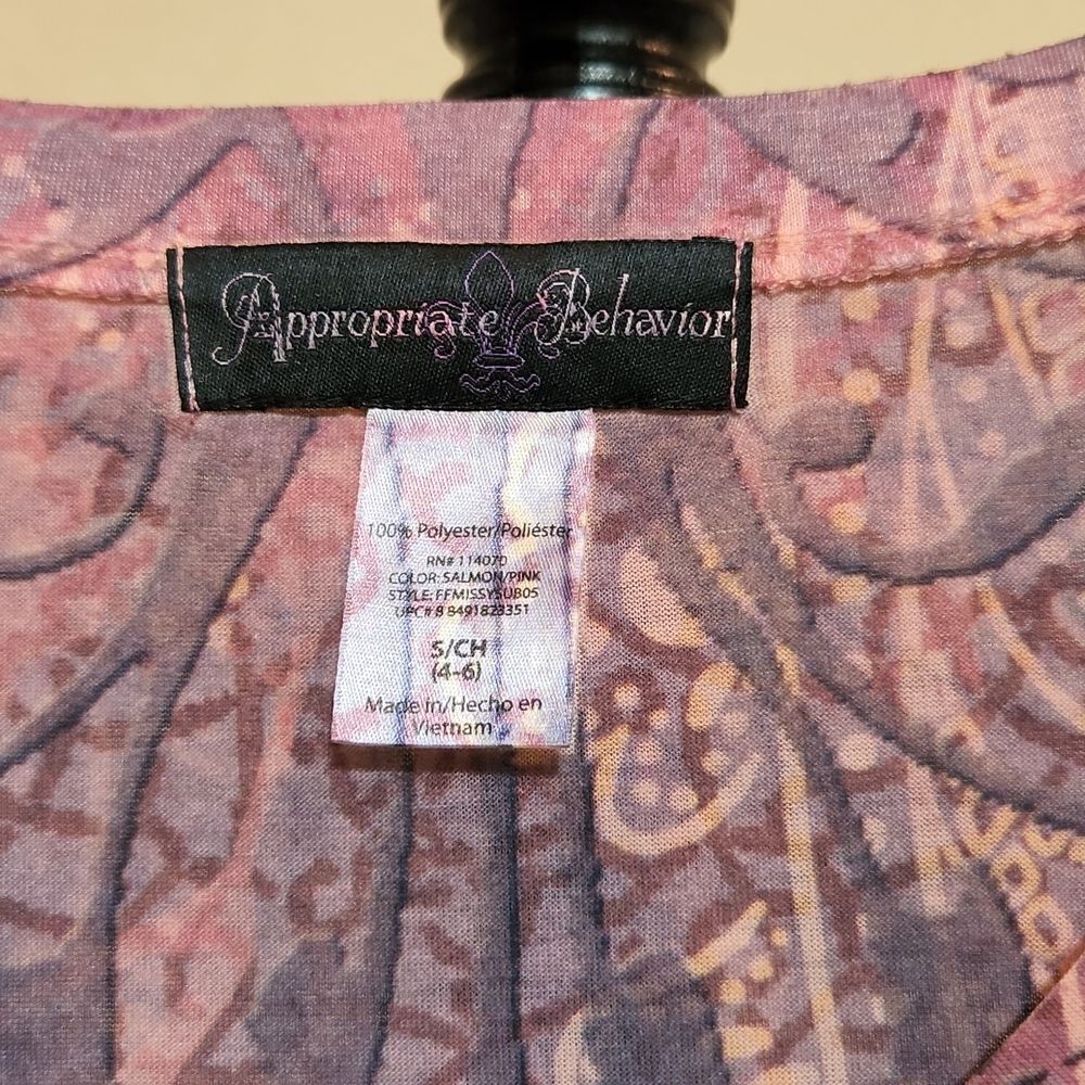 Appropriate Behavior Blouse - Picture 3 of 3